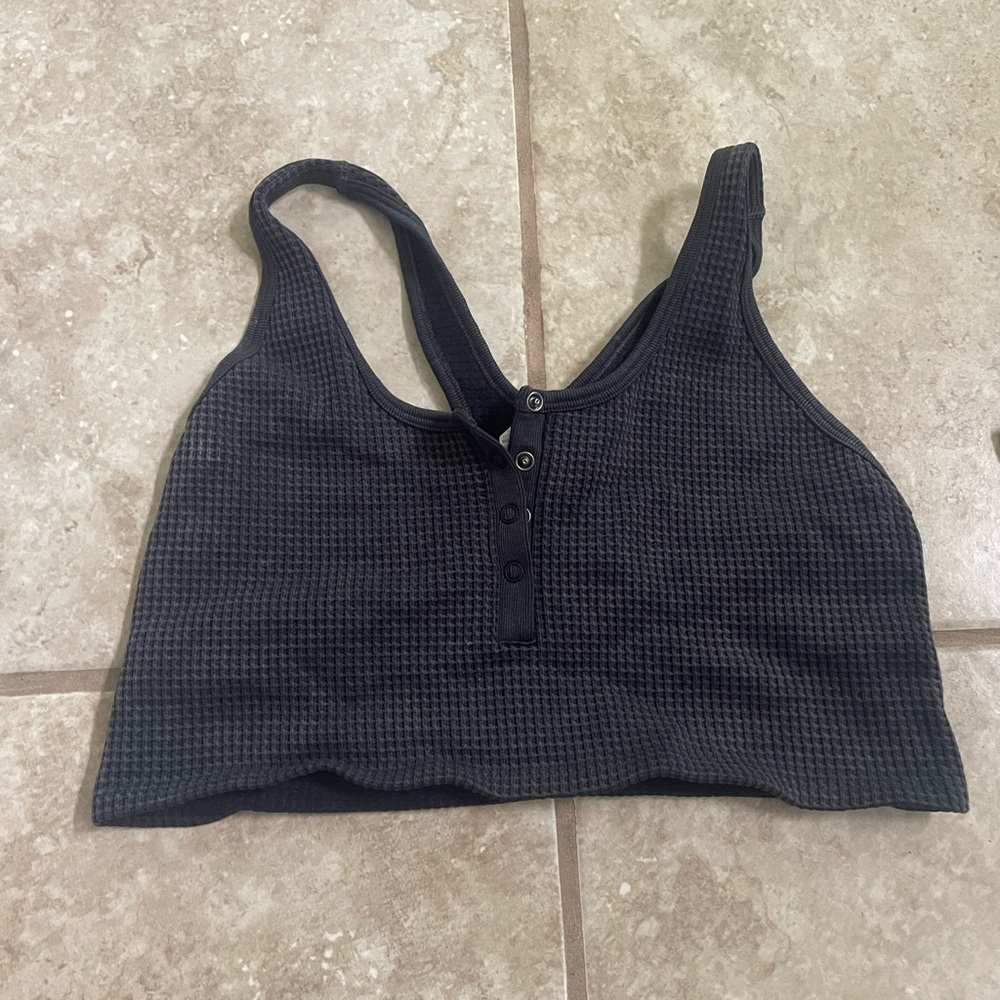Aerie top